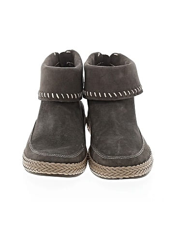 Ugg Ankle Boots (view 2)