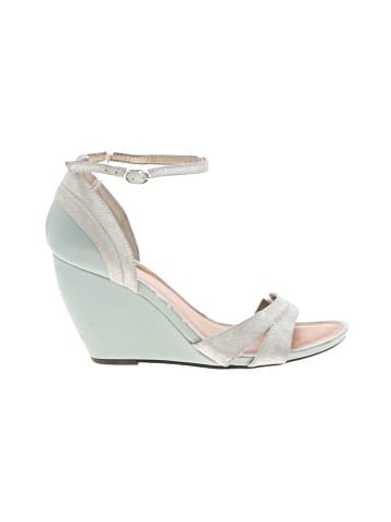 Seychelles Wedges (view 1)