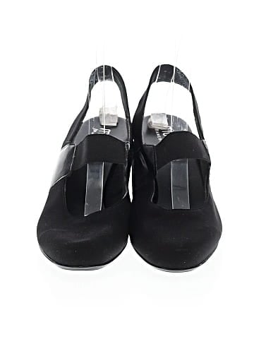 Munro American Heels (view 2)