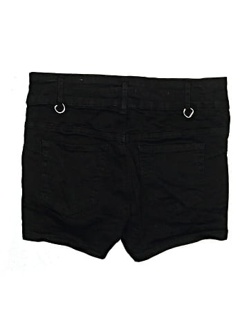 Hot Topic Shorts (view 2)
