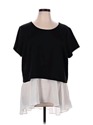 Boutique + Short Sleeve Top (view 1)