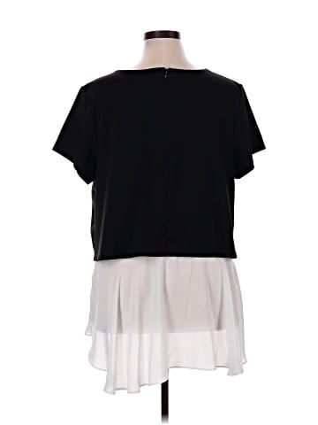 Boutique + Short Sleeve Top (view 2)