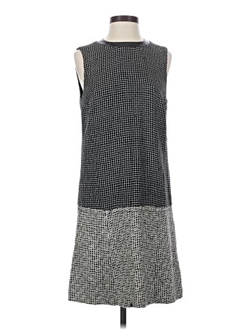 Diane von Furstenberg Casual Dress (view 1)