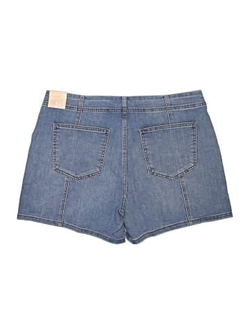 Kut from the Kloth Denim Shorts (view 2)