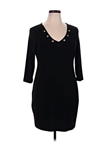 Chelsea & Theodore Casual Dress (view 1)