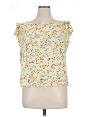 Cure Sleeveless Blouse (view 1)