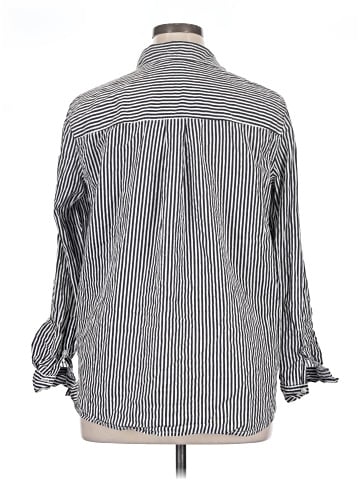 Gloria Vanderbilt 3/4 Sleeve Blouse (view 2)