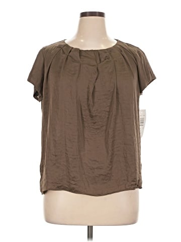 Sunny Leigh Short Sleeve Blouse (view 1)