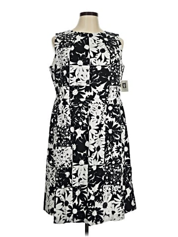 Anne Klein Casual Dress (view 1)
