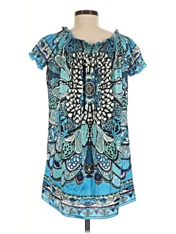 Classique Casual Dress (view 2)