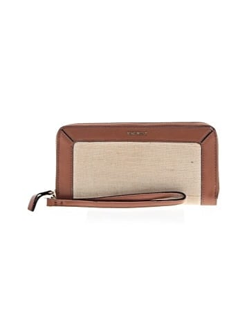 Nine West Wristlet (view 1)