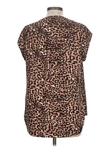 Daniel Rainn Short Sleeve Blouse (view 2)