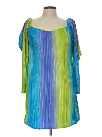 Win Win Casual Dress (view 1)