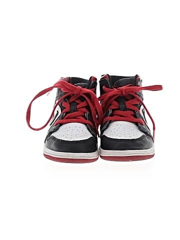 Air Jordan Sneakers (view 2)