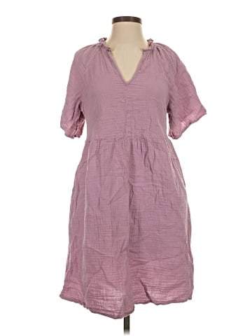 Old Navy Casual Dress (view 1)