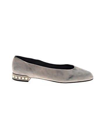 Stuart Weitzman Flats (view 1)
