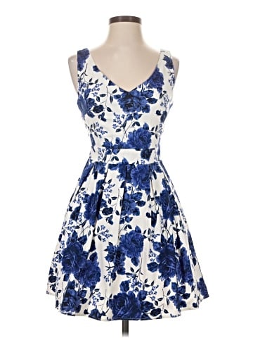 Ixia Sleeveless T-Shirt (view 1)