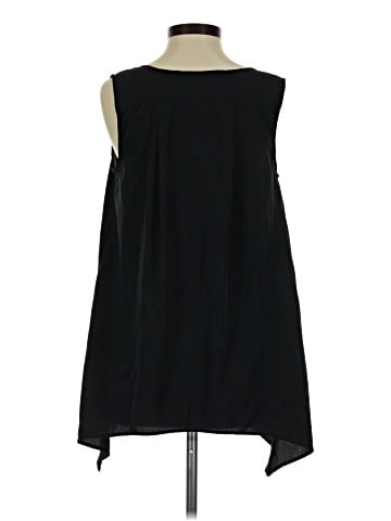 14th & Union Sleeveless Blouse (view 2)