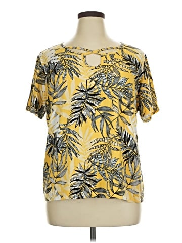 Coral Bay Short Sleeve T-Shirt (view 1)