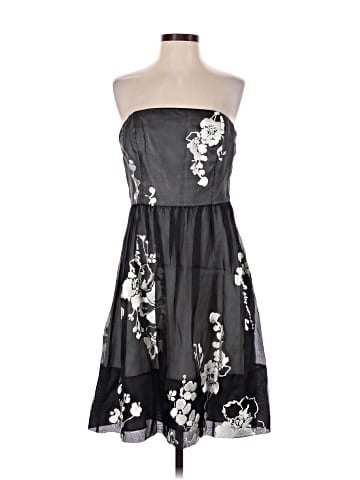 White House Black Market Cocktail Dress (view 1)