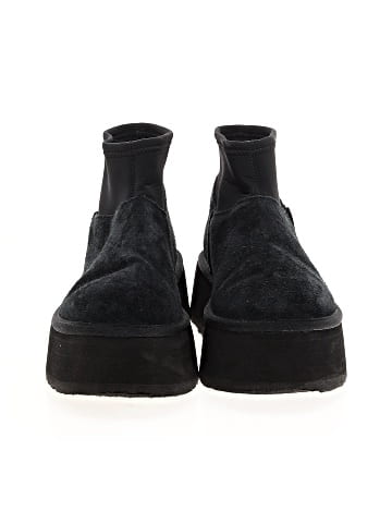 Ugg Australia Ankle Boots (view 2)