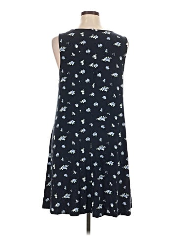Old Navy Casual Dress (view 2)