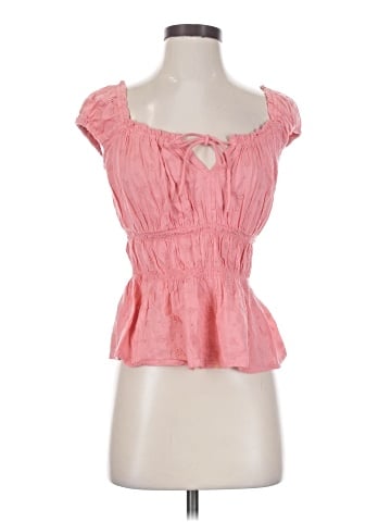 Old Navy Sleeveless Blouse (view 1)