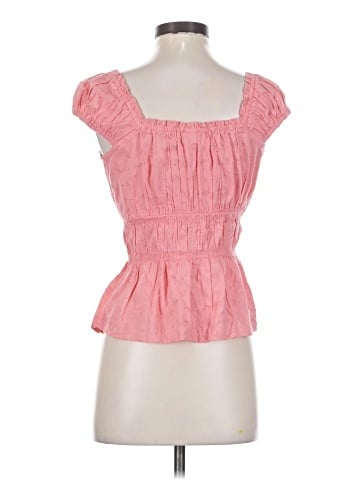 Old Navy Sleeveless Blouse (view 2)