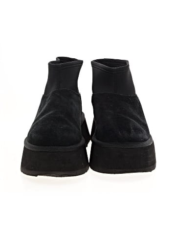 Ugg Australia Ankle Boots (view 2)