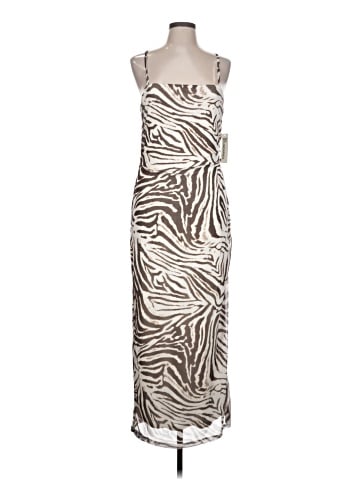 No Boundaries Casual Dress (view 1)
