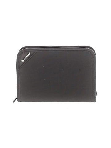 Pacsafe Wristlet (view 1)
