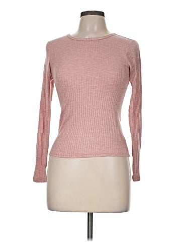 Old Navy Long Sleeve T-Shirt (view 1)