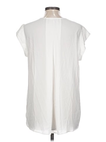 DR2 Sleeveless Blouse (view 2)