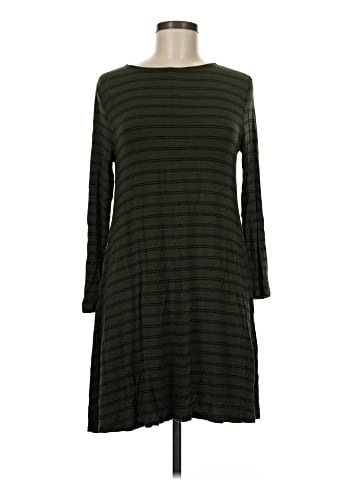Old Navy Casual Dress (view 1)