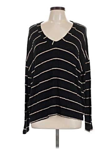 Blu Pepper Pullover Sweater (view 1)