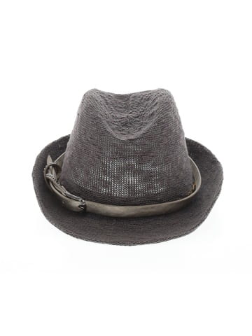 D&Y Hat (view 1)