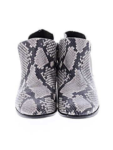 Munro American Ankle Boots (view 2)