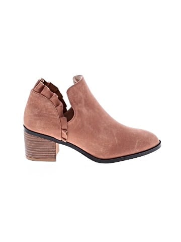 Journee Collection Ankle Boots (view 1)