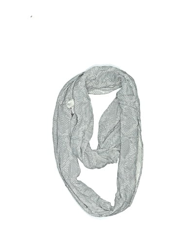 Gap Outlet Scarf (view 1)