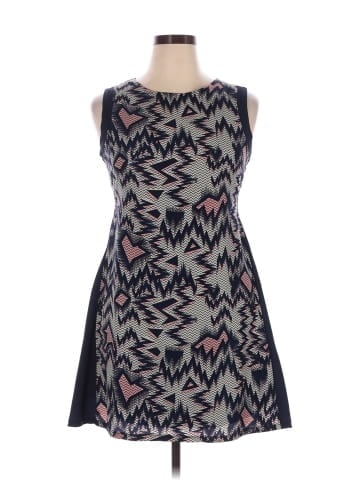 Kling Casual Dress (view 1)