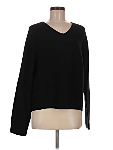Uniqlo Pullover Sweater (view 1)