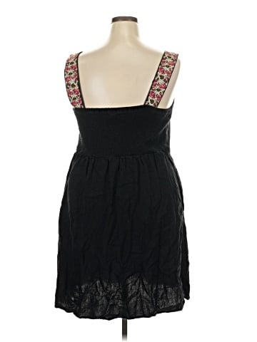 Old Navy Cocktail Dress (view 2)