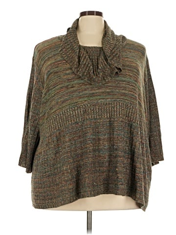 Liz & Me Poncho (view 1)