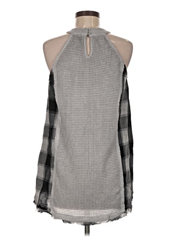 Pol Sleeveless Blouse (view 2)