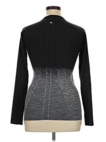 Lululemon Athletica Long Sleeve T-Shirt (view 2)