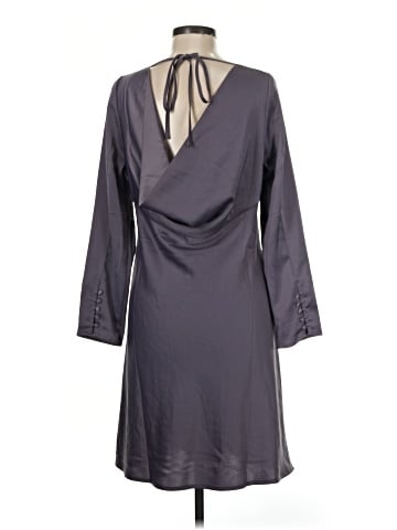 Banana Republic Factory Store Casual Dress (view 2)