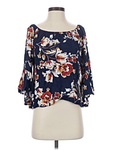 Papillon 3/4 Sleeve Blouse (view 1)