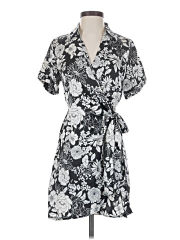 Timing Casual Dress (view 1)