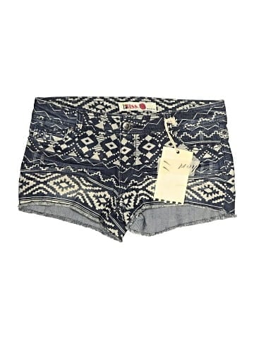 1st Kiss Shorts (view 1)