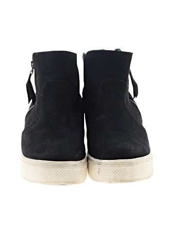 Universal Thread Sneakers (view 2)